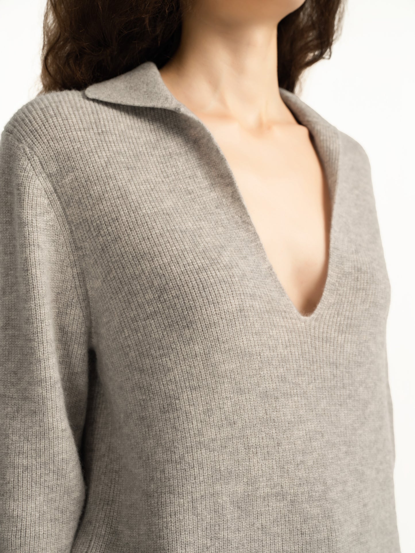 Ando V-Neck Sweater
